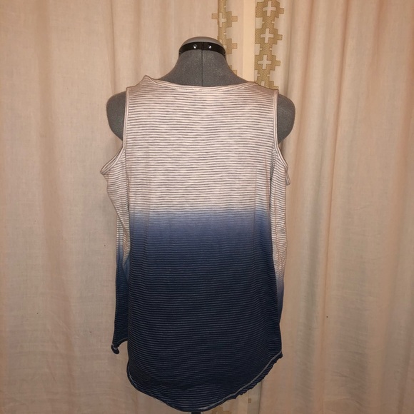 Ombré Cold Shoulder LS - Picture 4 of 6